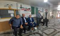 برپایی میز خدمت به مناسبت هفته دولت در نماز جمعه شهرستان ماکو