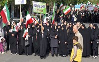 نمایش اقتدار و همبستگی مدافعان سلامت در رژه جانفدا؛ میثاق سپیدپوشان از سنگر خدمت تا میدان تجلی