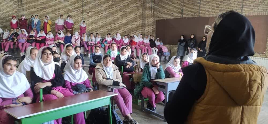 برگزاری جلسه آموزشی بلوغ برای دانش آموزان  مدارس شهرستان ماکو