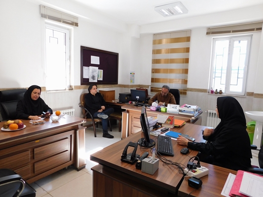 کارشناسان معاونت بهداشتی استان از واحد توسعه شبکه مرکز بهداشت ماکو بازدید کردند.